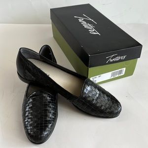 Trotters “Liz” Loafers Black Size 7.5 Slim EUC